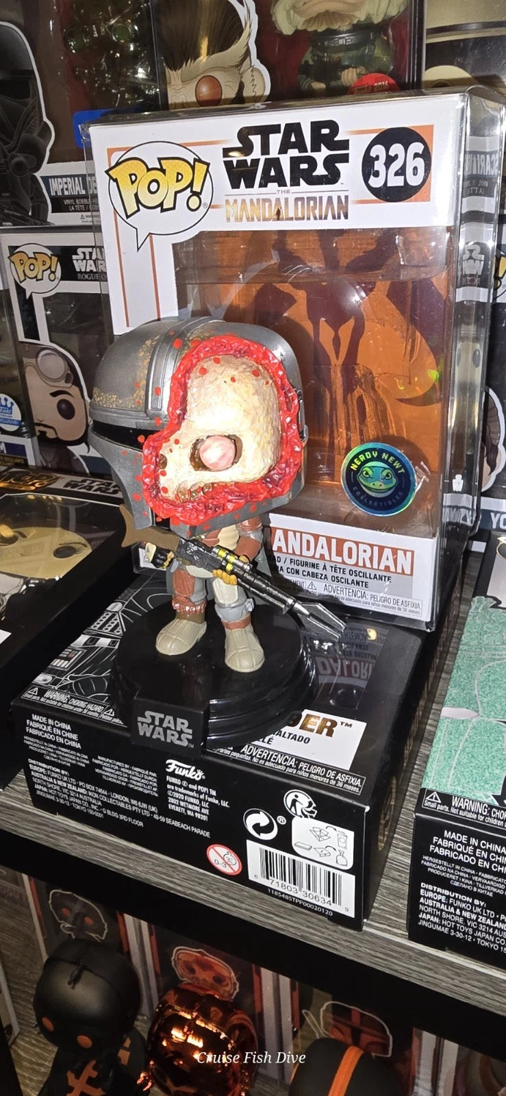Pop Of The Dead Customs Battle-Damaged Mandalorian Funko Pop! #326 | Creative Corner Exclusive